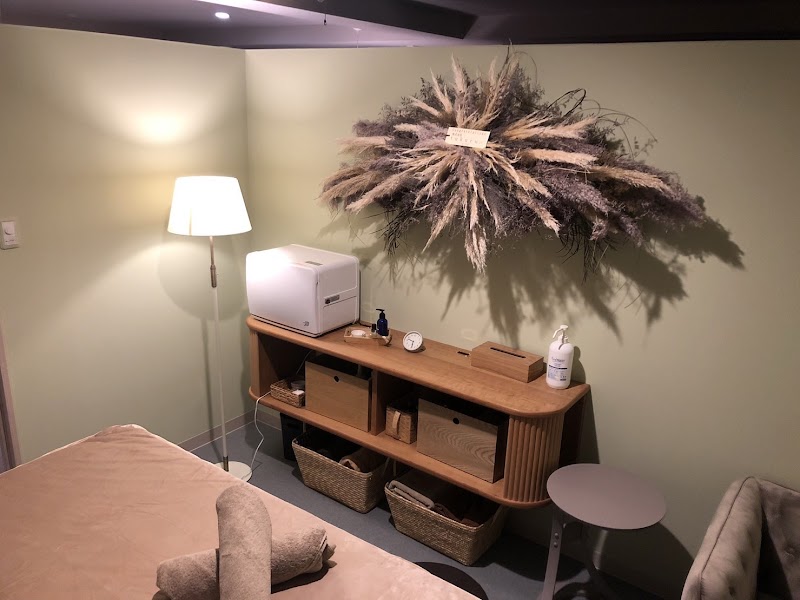 リンパサロン Tashinami（たしなみ）の店内写真