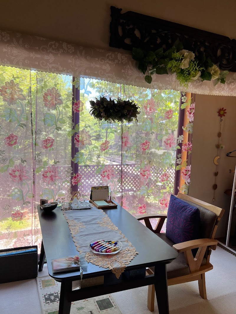 頭と心の解きほぐし協会の店内写真