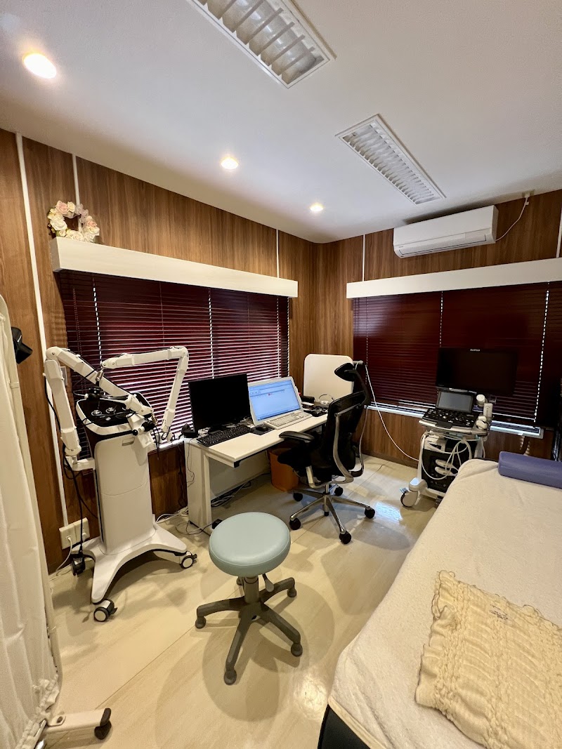 よろず内科・消化器内科クリニックの店内写真