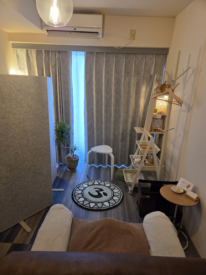 至福のドライヘッドスパ専門店 凛蒼音りあん横浜鶴見の店内写真