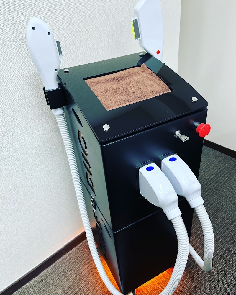 メンズ専門眉毛＆脱毛サロン Quartzの店内写真