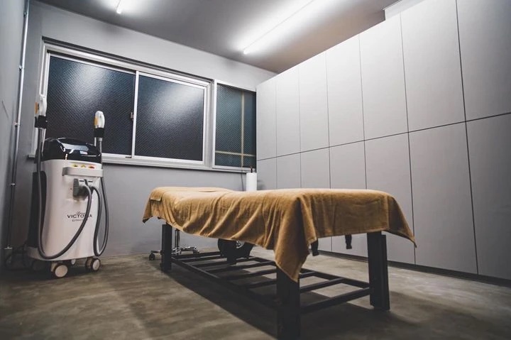 メンズ脱毛サロンYES仙台駅前店の店内写真