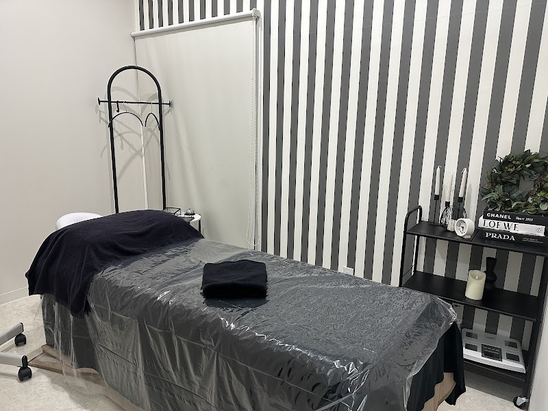 痩身 小顔 脱毛サロンfufreの店内写真