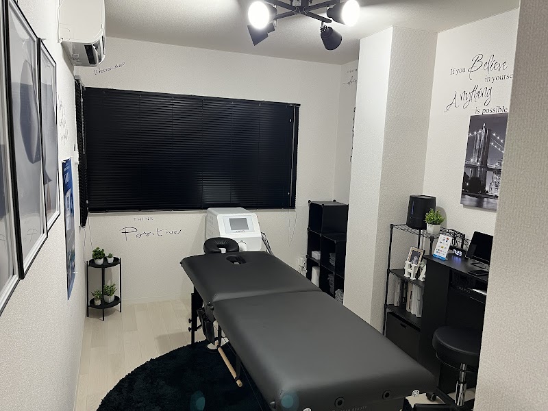 MENS beauty salon HALの店内写真