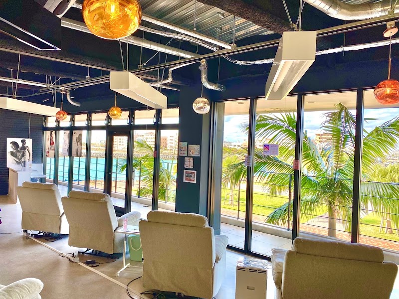 Lab 美×長寿（ラブ ビチョウジュ）の店内写真