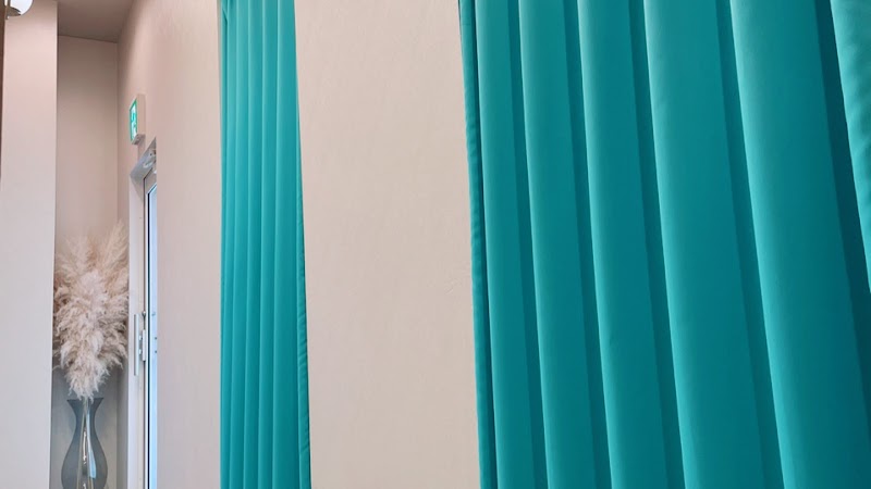 Cheek チークの店内写真