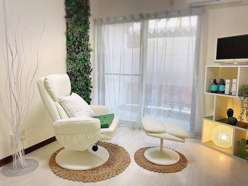 SENSE by plushair 金沢店の店内写真