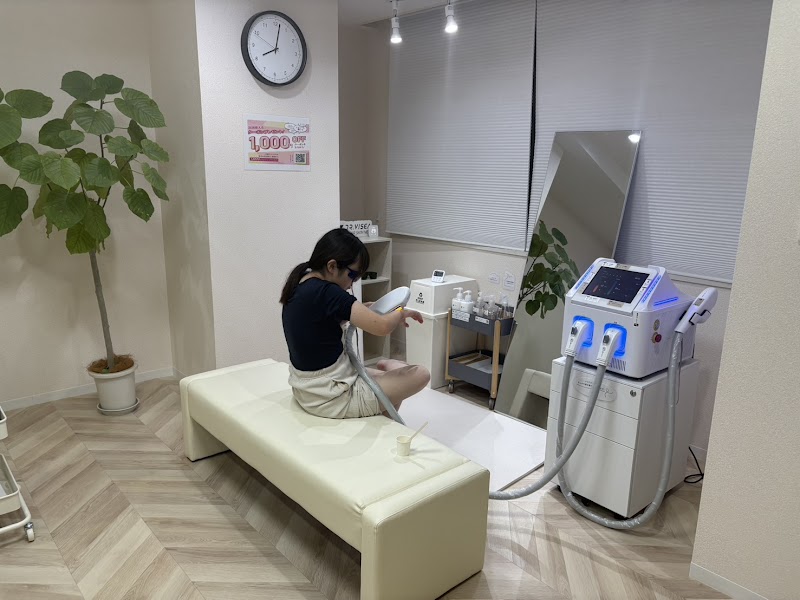 self +nagasakiの店内写真