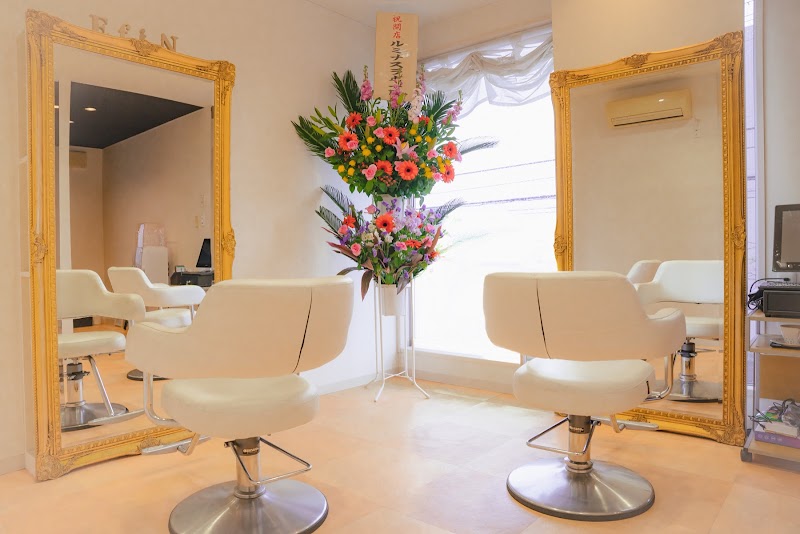 EfiN by LUMINOUSの店内写真