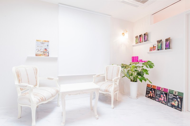 肌改善サロン Amolliage【アモリアージュ】の店内写真