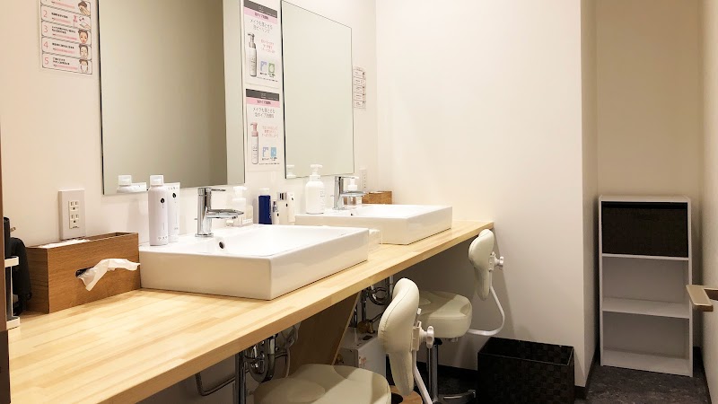 ヴァージンクリニック広島院の店内写真