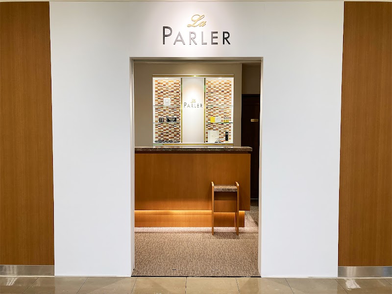 ラ・パルレ 富山店の店内写真