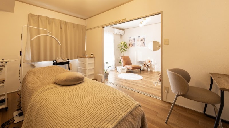 eyelash＆brow tumuguの店内写真