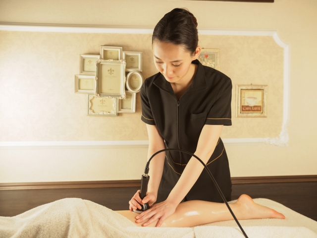 GOD HAND RIRAの店内写真