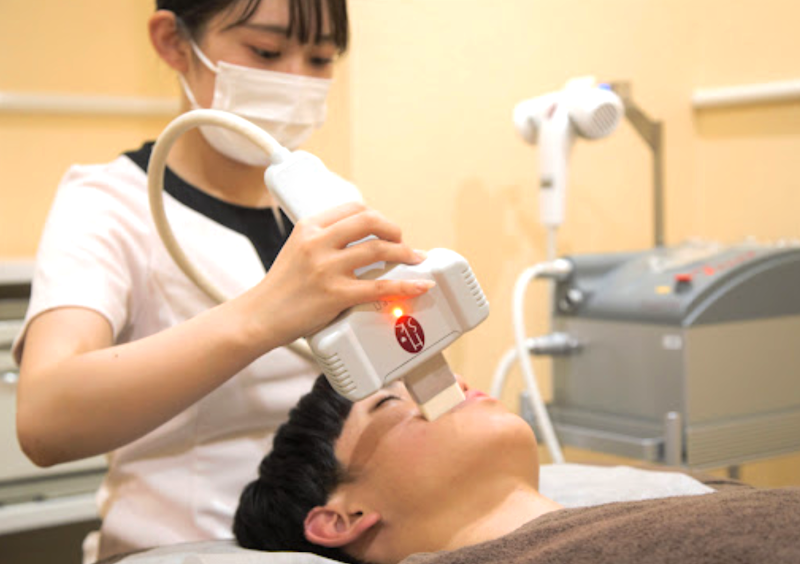 MORE男子 東広島店 メンズ脱毛の店内写真